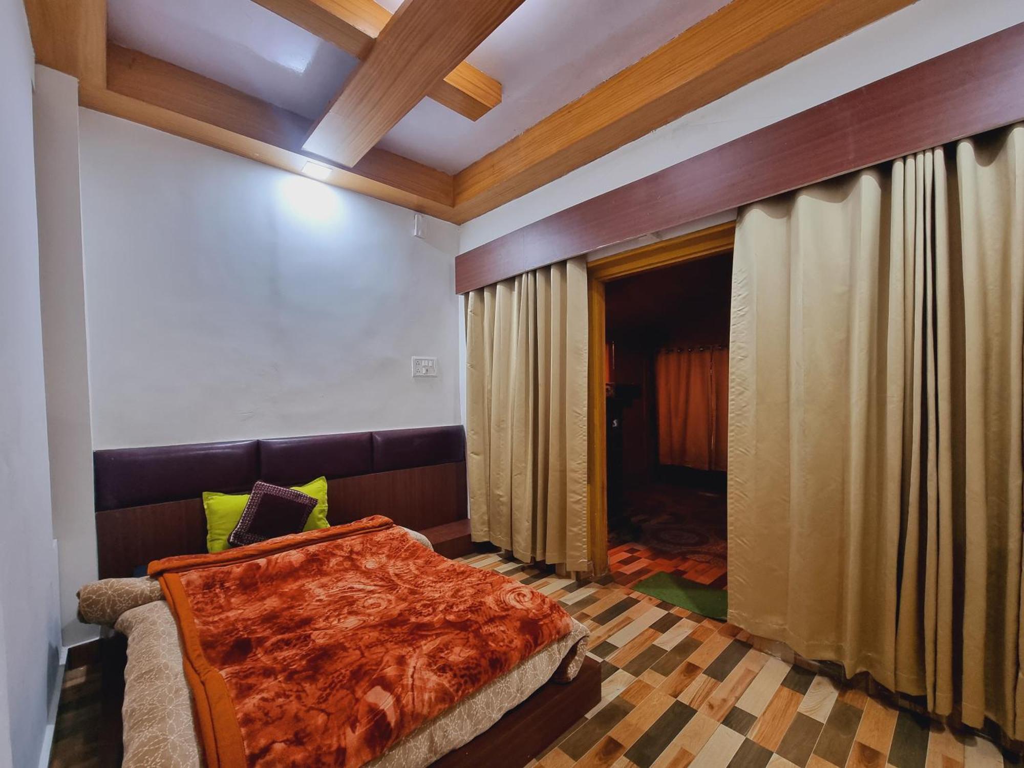 Wow Hotels Green View Dalhousie Exteriör bild