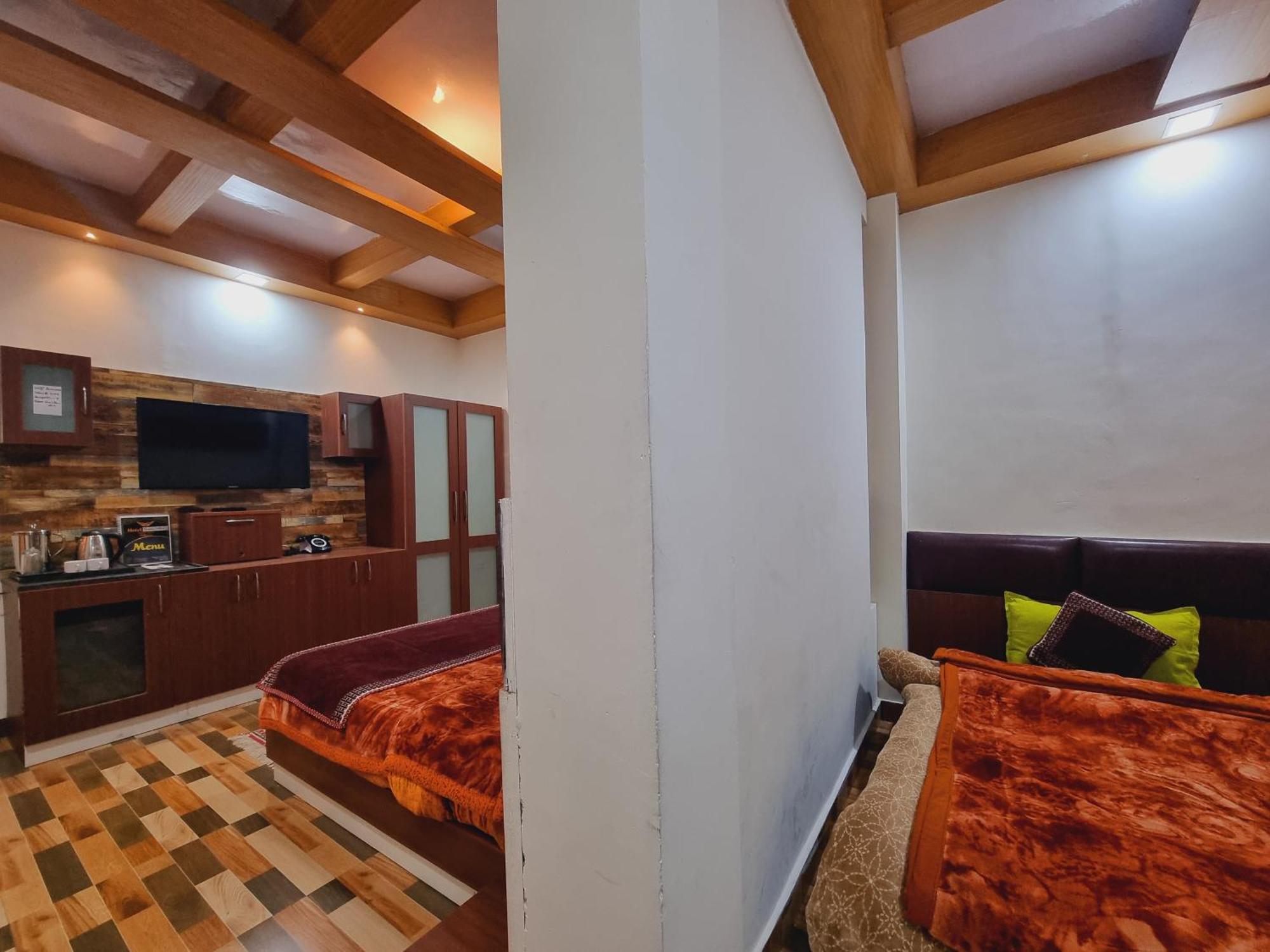 Wow Hotels Green View Dalhousie Exteriör bild